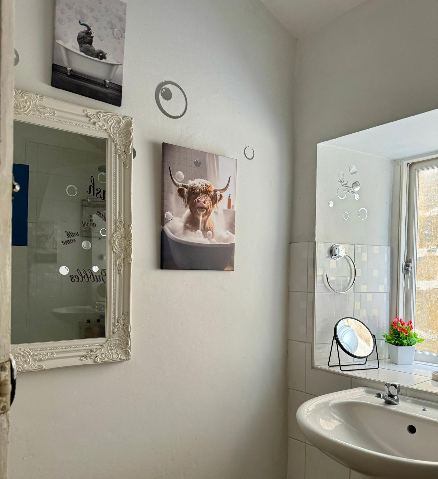 Beautiful Townhouse Next To Royal Victoria Park And Botanical Gardens Within Easy Walking Distance To Bath City Centre מראה חיצוני תמונה
